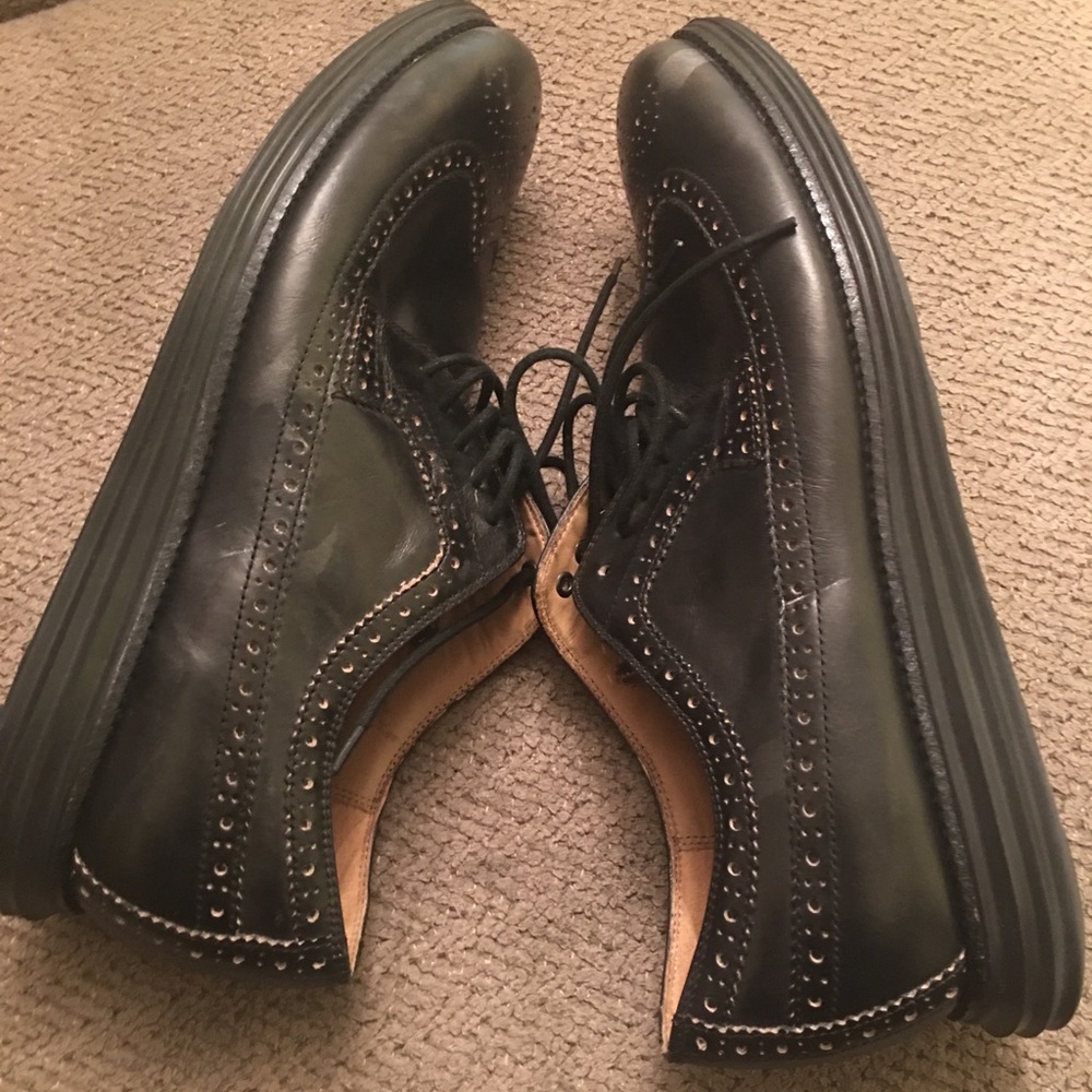 Colé Haan Lunargrand men’s wingtip oxfords